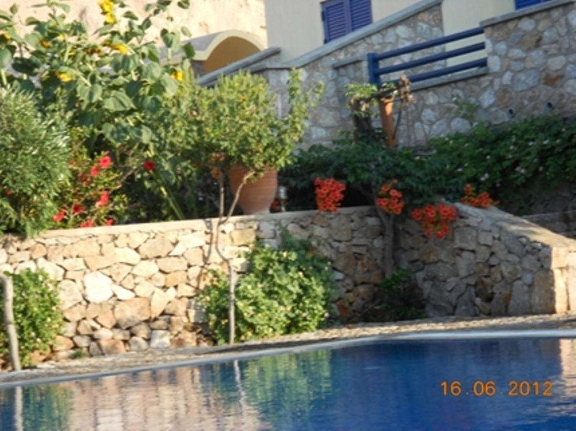 Sea Bliss Villas Karterados  Bagian luar foto